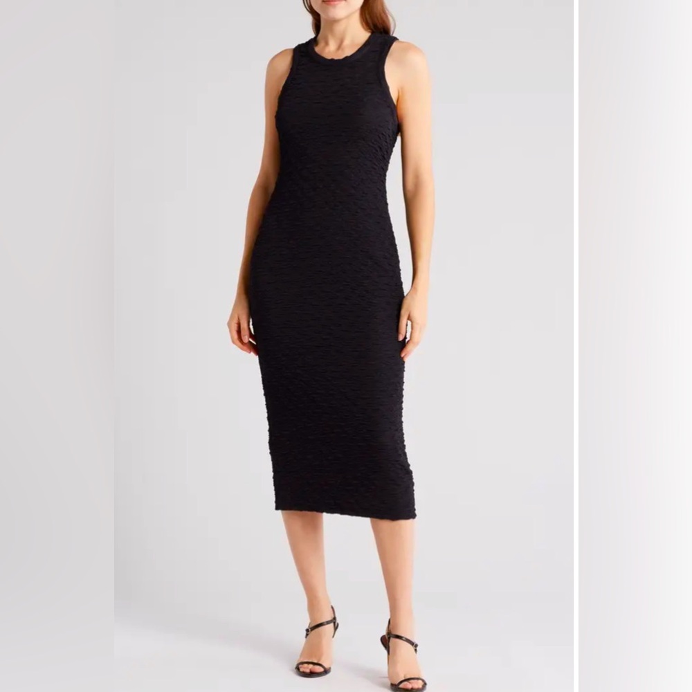 NWT Puckered Knit Dress
Collective Concepts